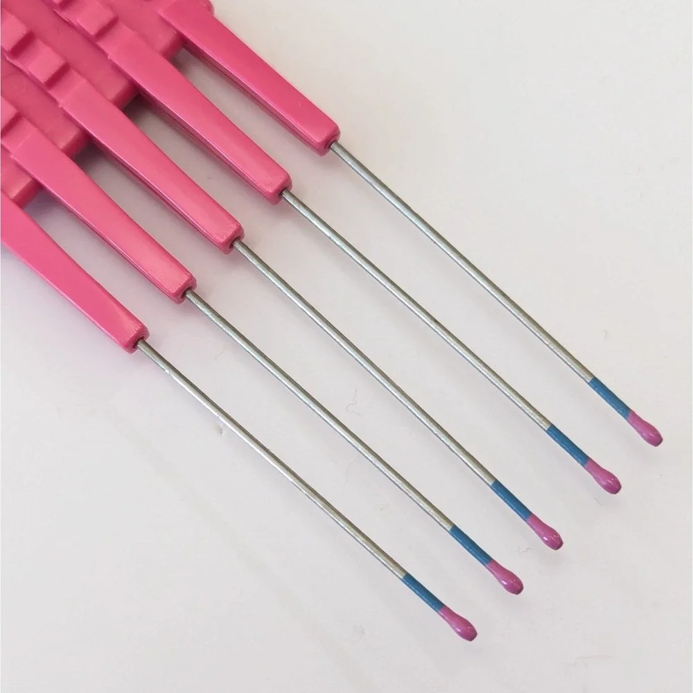 Mebco Set Of 2 Pink Plastic Comb Hair Pick Color Dip Tip Flipside & Micro Vtg
